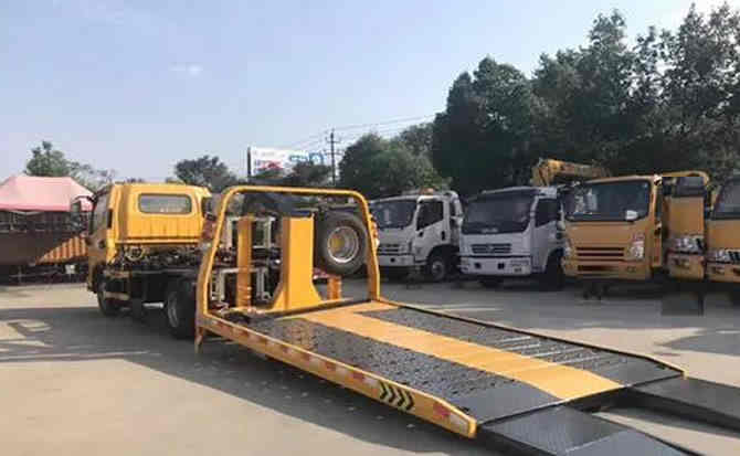 个旧汽车中途维修案例